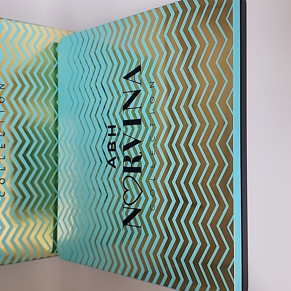 Anastasia Beverly Hills Volume 2 Palette - Picture 10 of 16